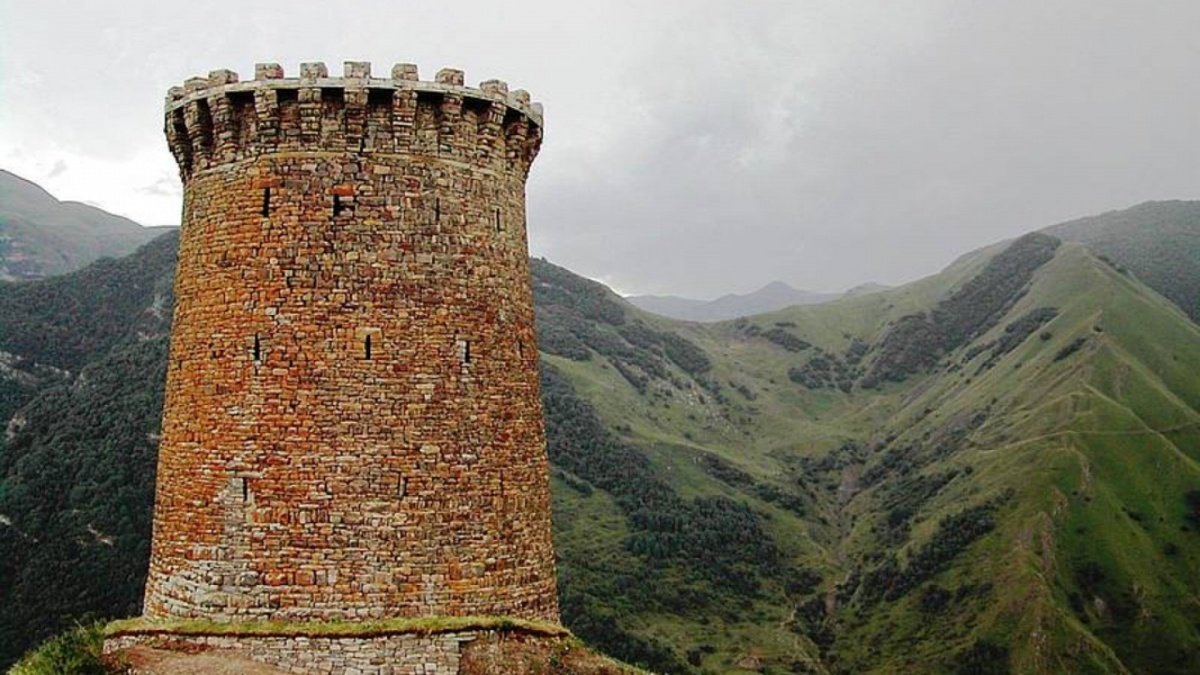 Ицаринская Башня